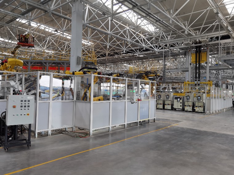 為何要定制鋁型材圍欄？