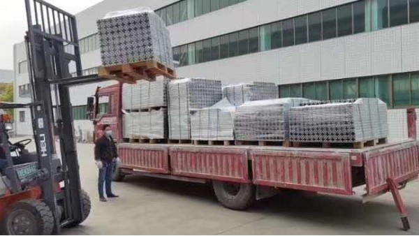 工業鋁型材出廠時需要經過哪些檢測呢？澳宏為您解答！