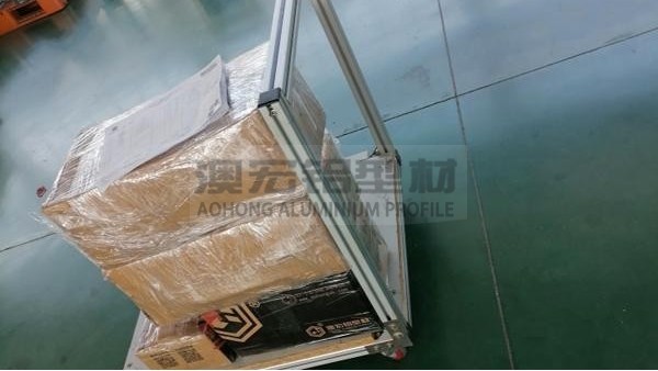 倉(cāng)庫(kù)車間鋁型材物料小推車為啥受歡迎?
