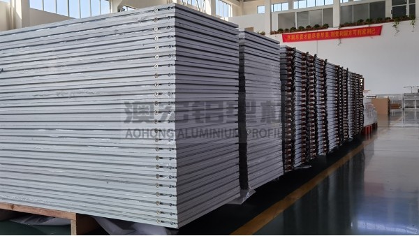 鋁型材承重能力如何判斷？從規(guī)格、負(fù)載到計(jì)算的全指南