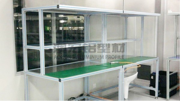 還在為機(jī)架不穩(wěn)煩惱？來看看4545鋁型材如何實(shí)現(xiàn)“堅(jiān)固如鐵”！